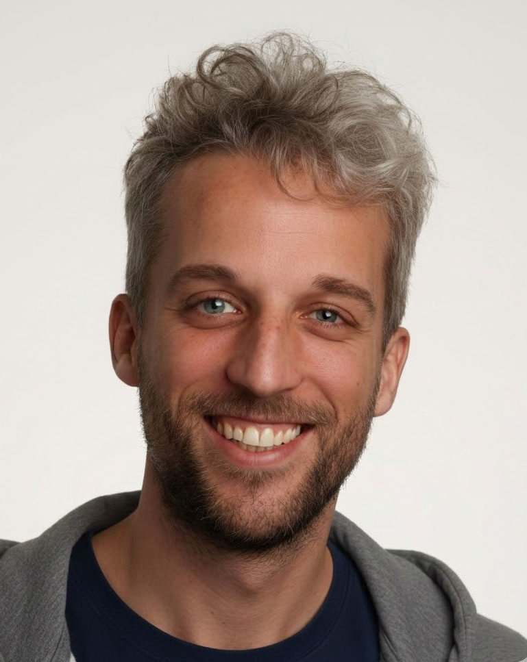 Portrait d'Alexandre Block, web designer freelance à Andenne